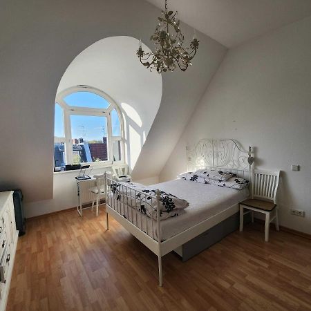 One Private Room Available In A Two Room Apartment In Tegel, Berlin Kültér fotó